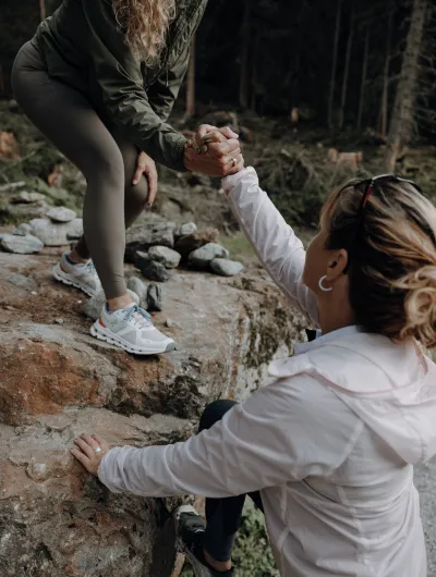 Helfende Hände - helping hands Zusammen stark Viktor Frankl